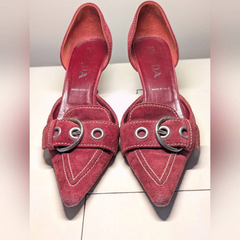 PRADA RARE VINTAGE Red Suede Buckle Kitten Heels Circa Y2K - 37 EU/7 US
